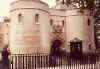 Euro-8406-UK-L-23.jpg (99143 bytes)