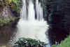 Victoria-20011001-l.jpg (97844 bytes)