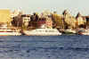 Victoria-20011001-zb.jpg (107613 bytes)